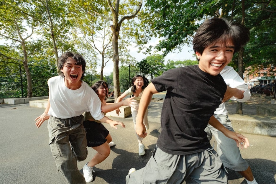 Bac si chi ra thoi quen khien tre dot ngot 'chung' chieu cao hinh anh