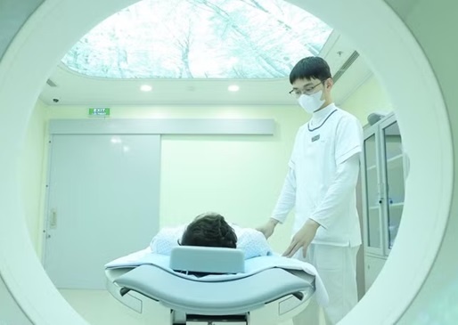 De xuat BHYT chi tra them chup PET/CT, xet nghiem ung thu hinh anh