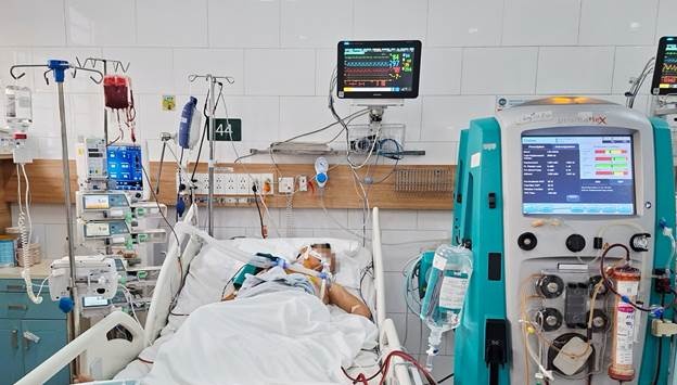 Người đàn ông hôn mê, suy thận cấp vì một sai lầm khi dùng thuốc