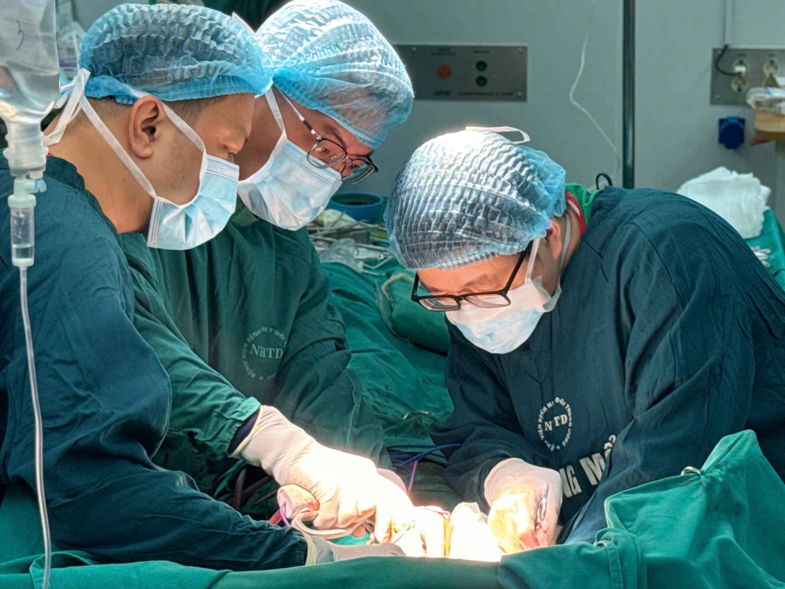 Phát hiện ung thư gan sau nhiều năm mắc viêm gan B
