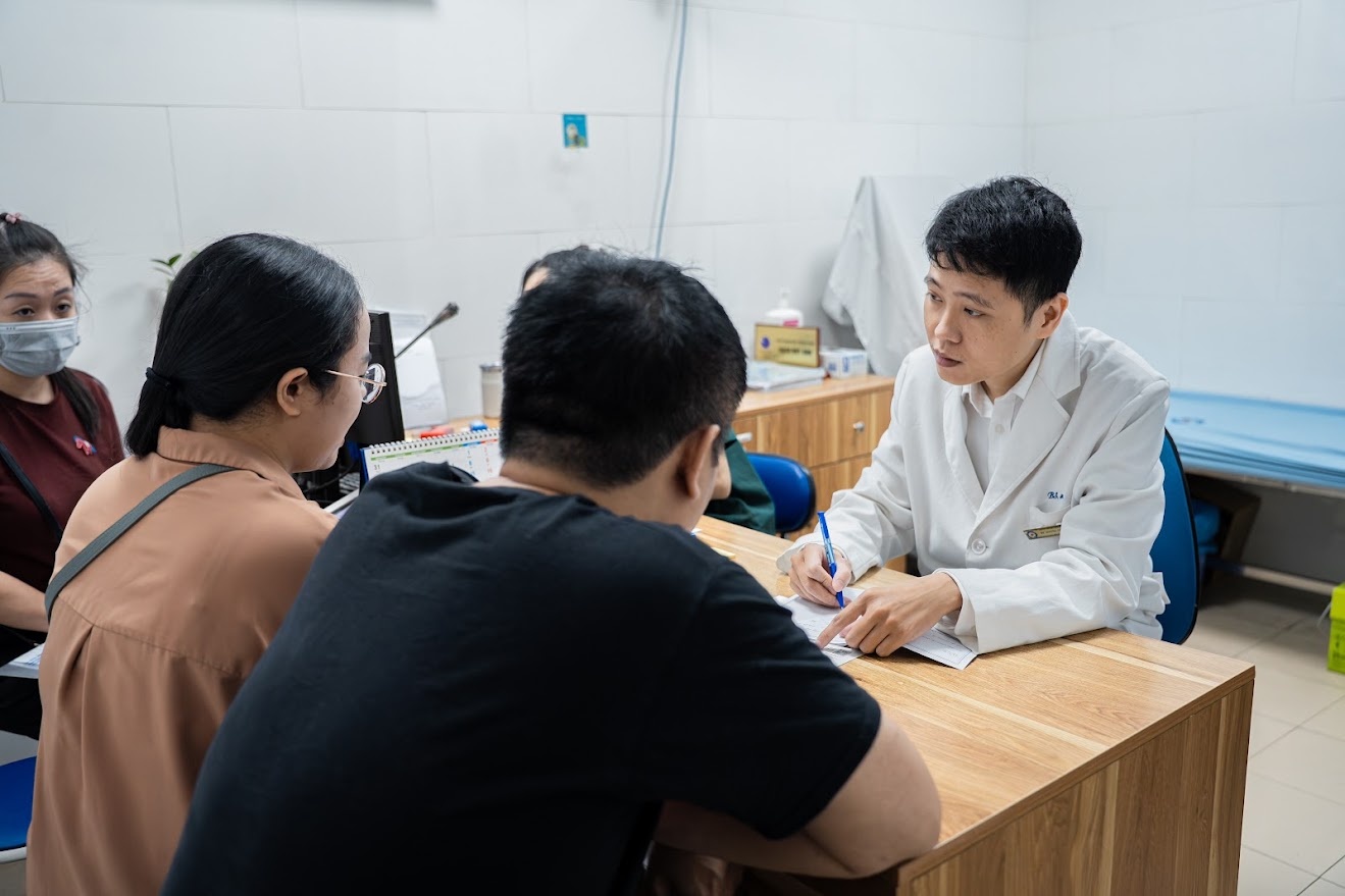 kh&aacute;m sinh sản ảnh 5