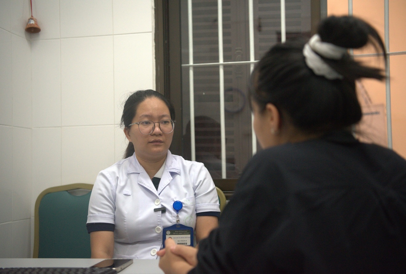 Điện thoại ảnh 2