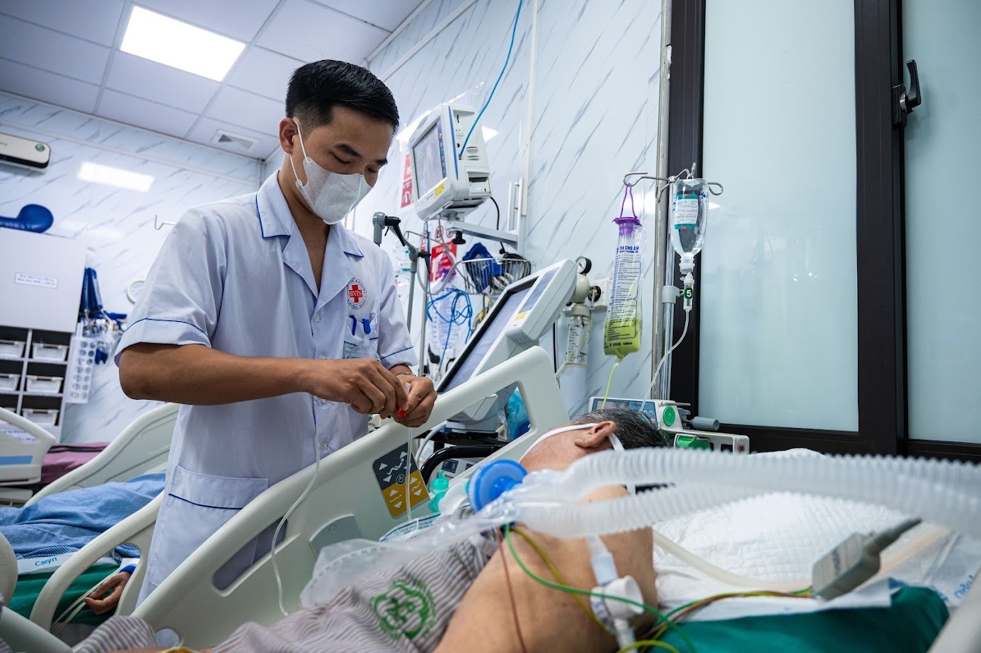 thần dược ảnh 2