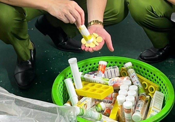 1,2 triệu viên C sủi giả có chất bảo quản gấp 33 lần: Độc hại cỡ nào?