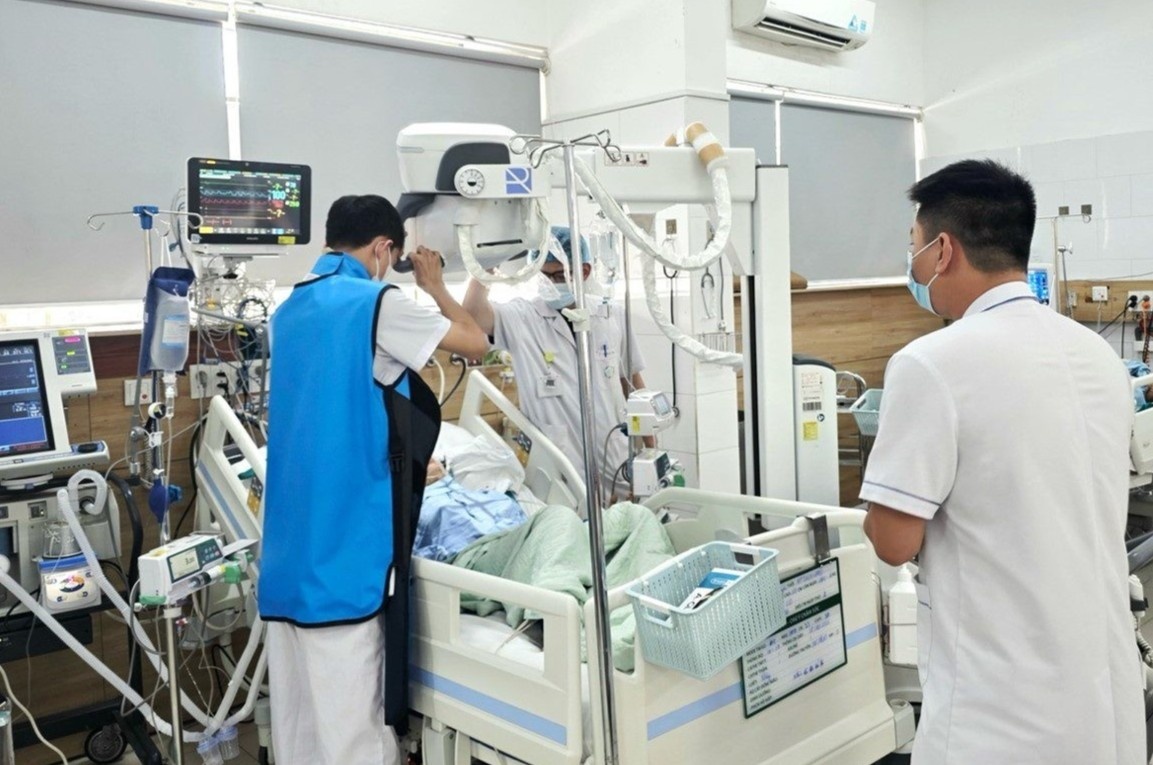 Vụ cháy nhà khiến gia đình 5 người gặp nạn, một trẻ tử vong
