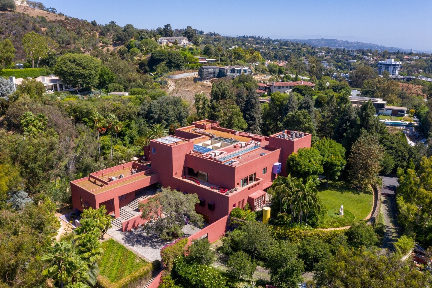 Dinh thu khong lo anh 1