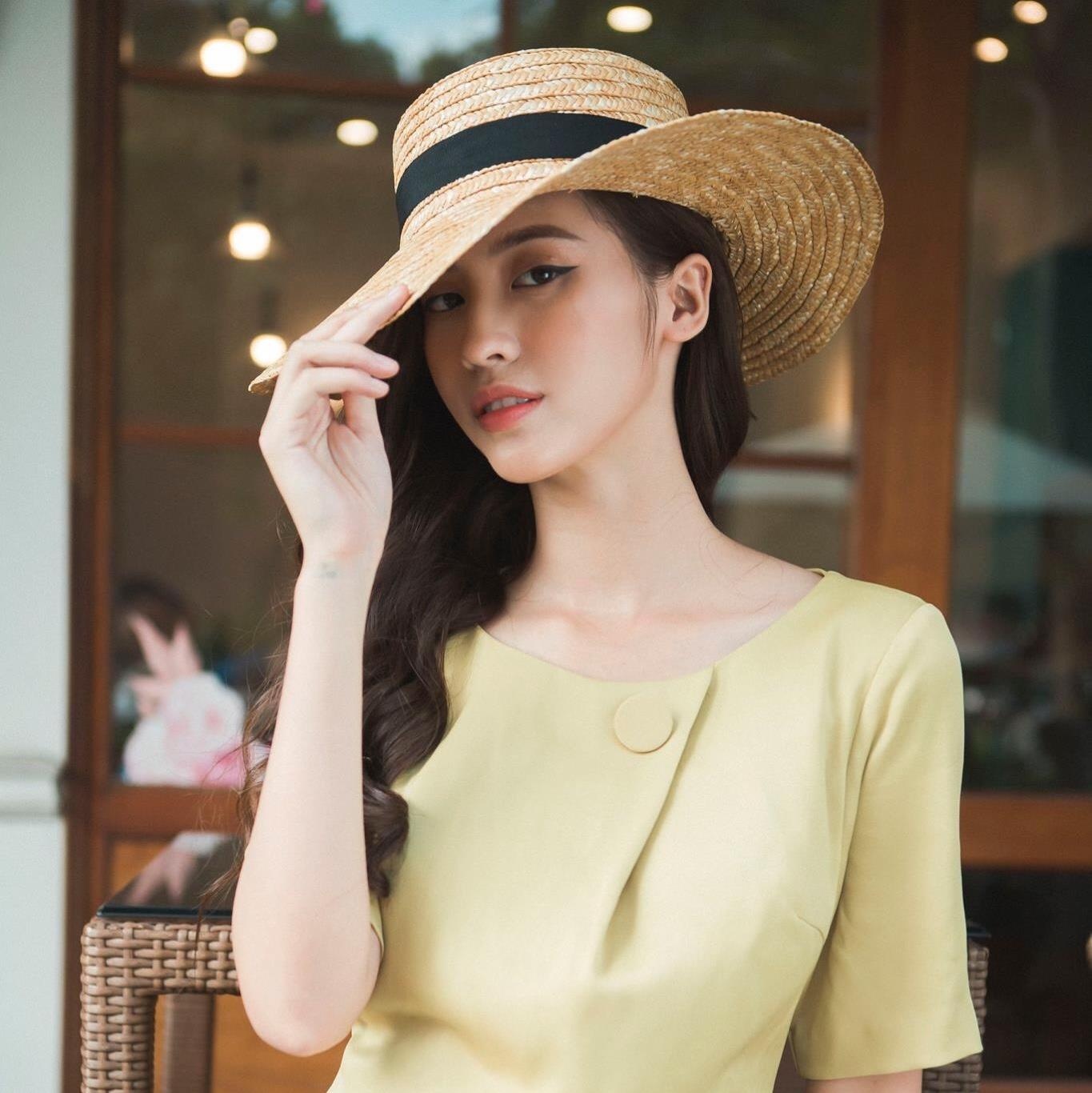 Mau lookbook the he moi anh 19