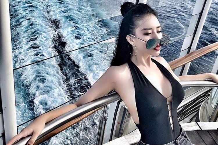 Rich kid dep quyen ru, gia the bi an nhat hoi con nha giau hinh anh