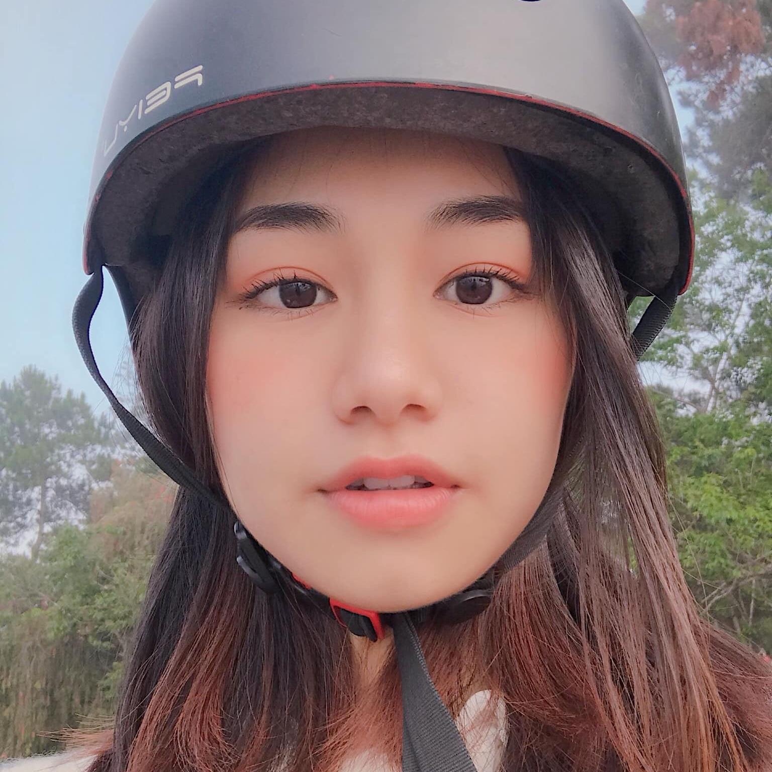 Hotgirl xinh dep trong MV anh 15