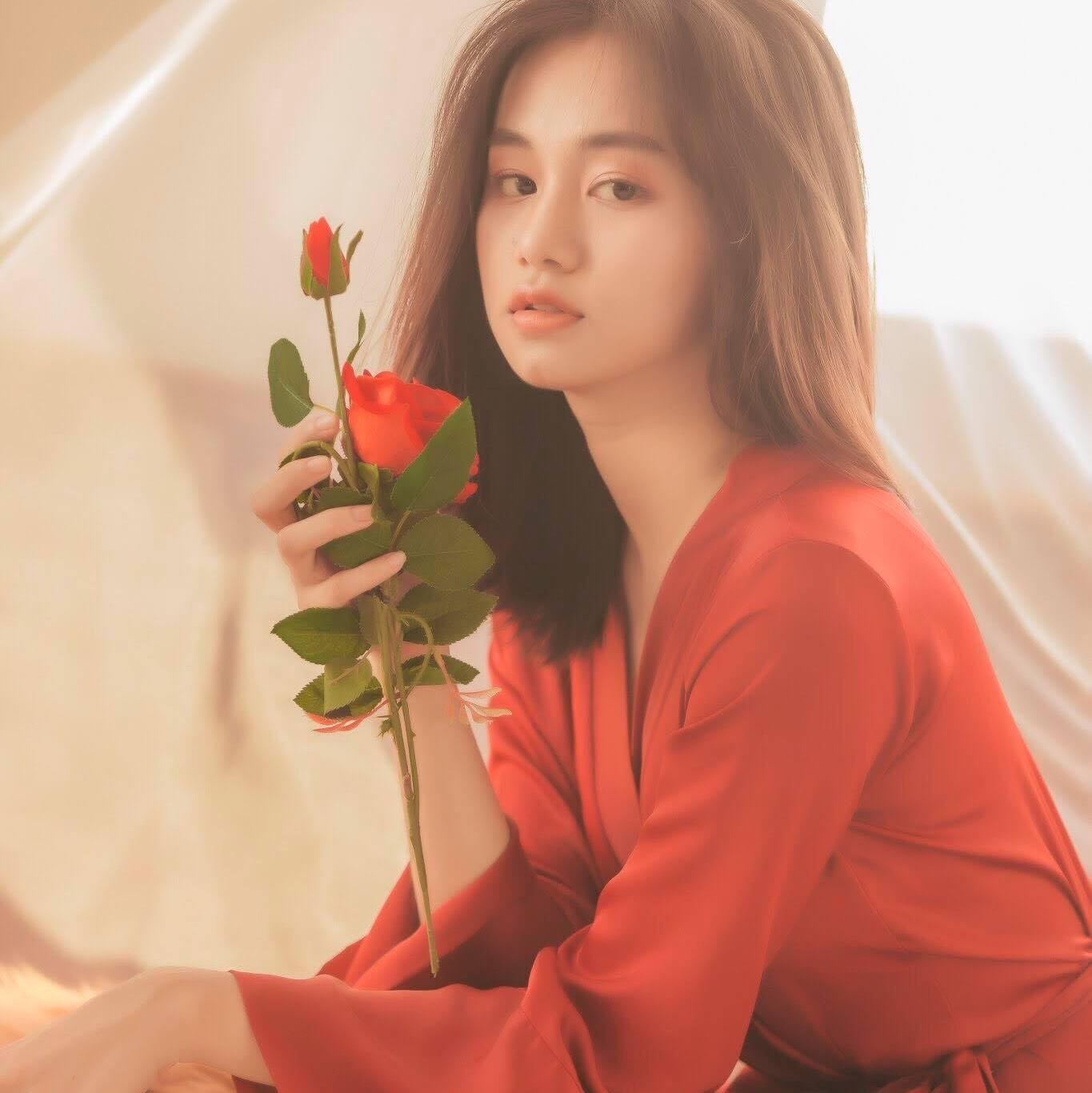 Hotgirl xinh dep trong MV anh 12