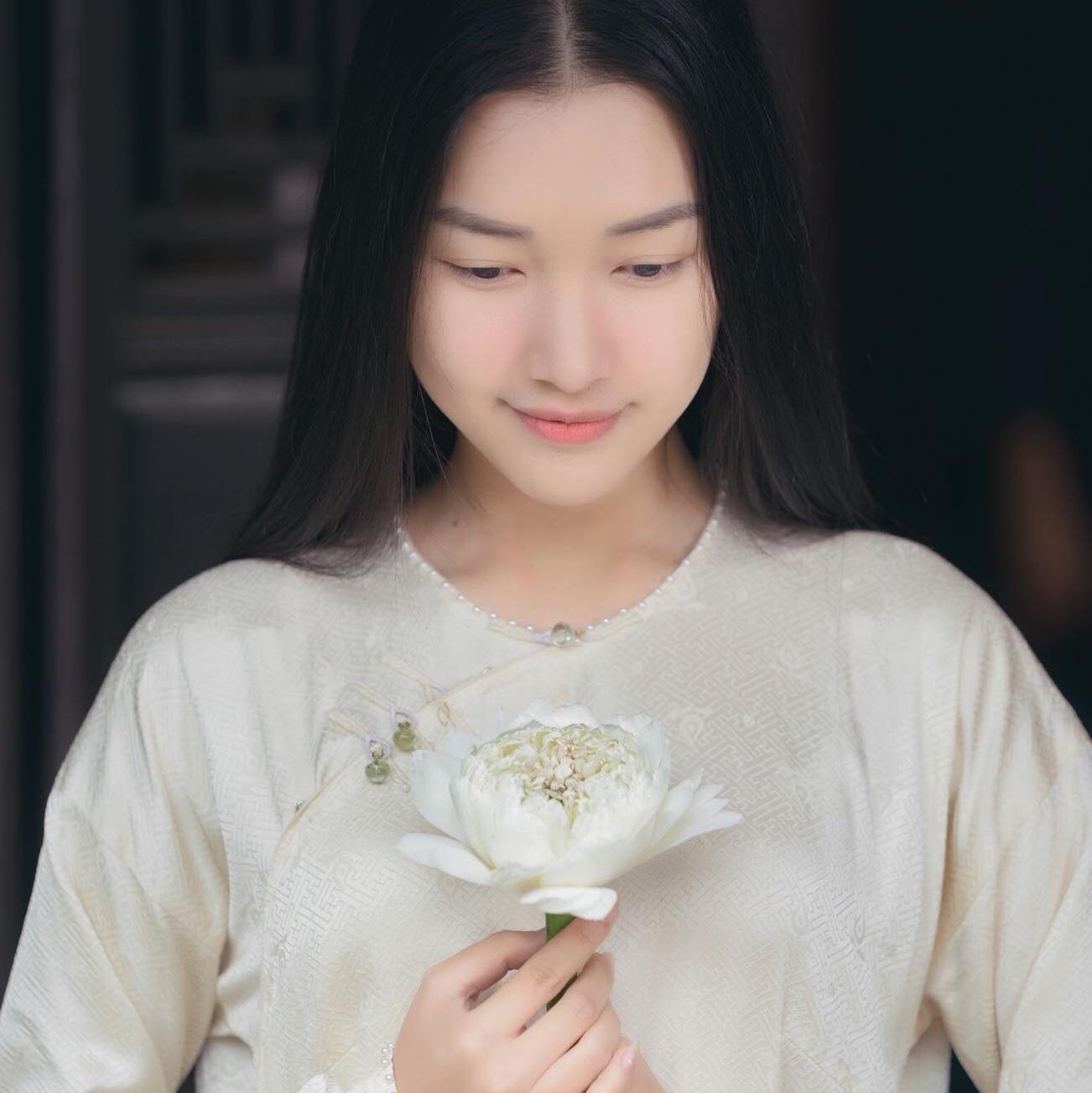 nguoi dep xu Hue anh 2