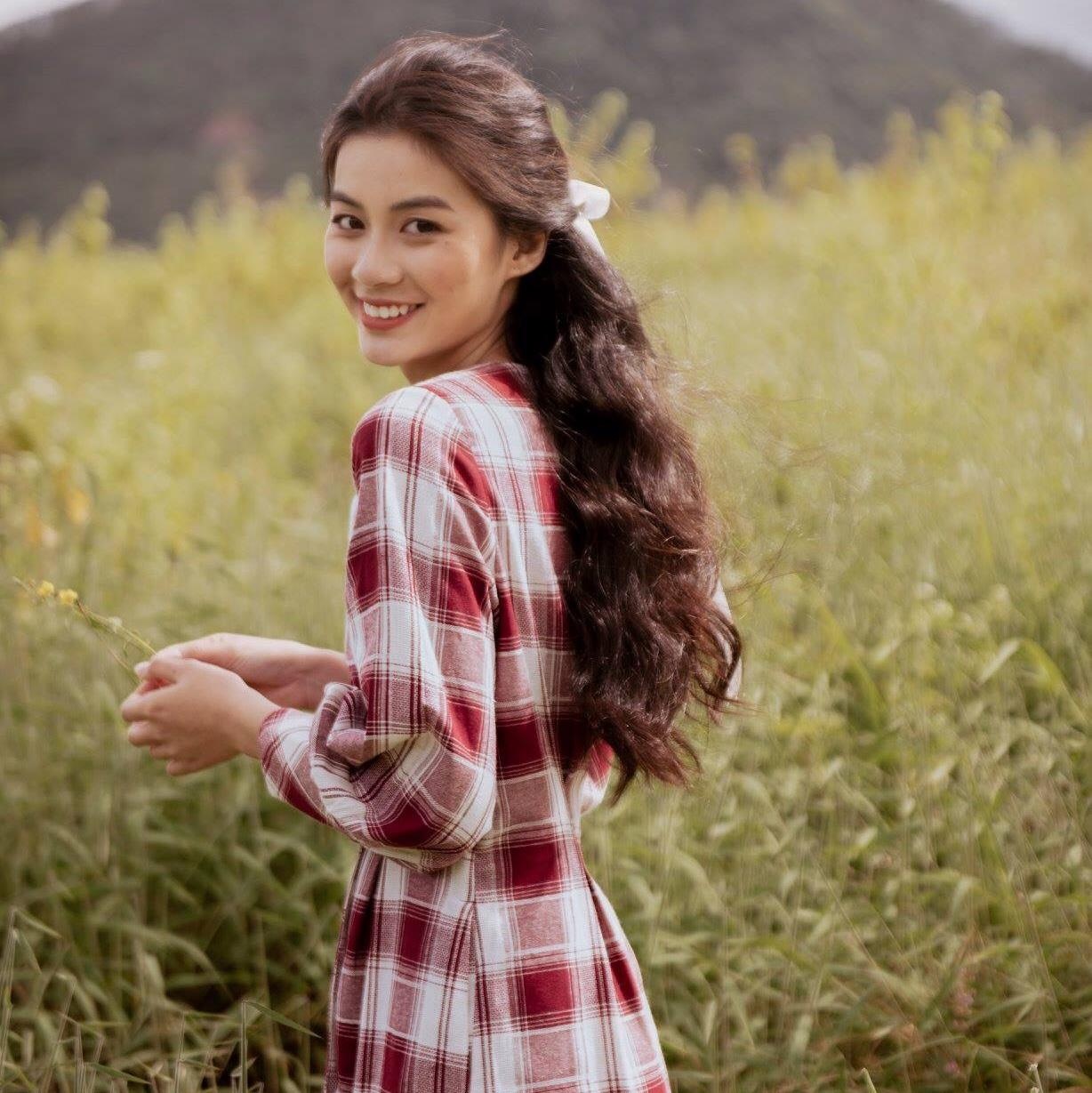 hot girl dai hoc hoa sen anh 10