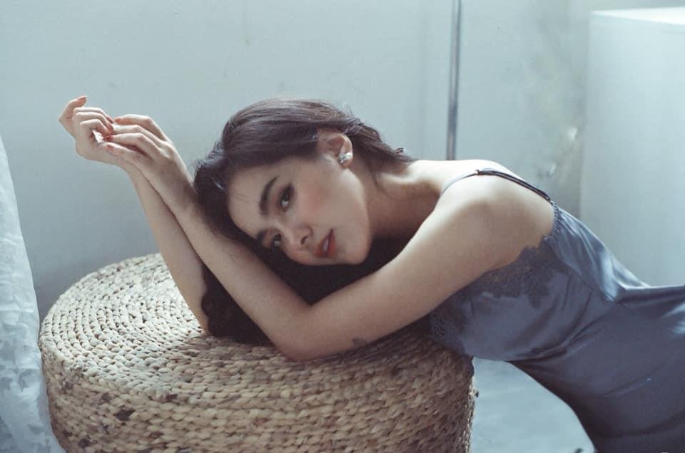 Thien Trang so huu ve dep nhe nhang, trong treo hinh anh