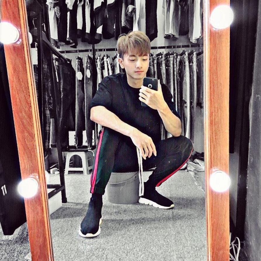 nam sinh so huu than hinh 6 mui anh 7