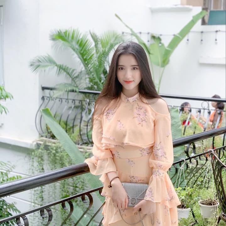 hot girl truong quoc hoc hue anh 3