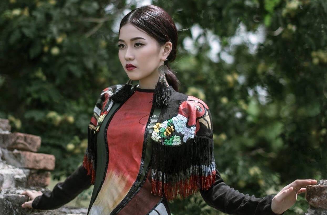 hot girl truong quoc hoc hue anh 11