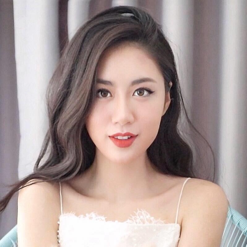 beauty blogger the he moi anh 2