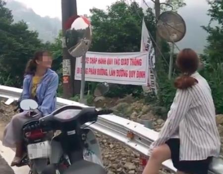 bạn trẻ đi du lịch xả rác  ảnh 1 ban tre di du lich xa rac anh 1