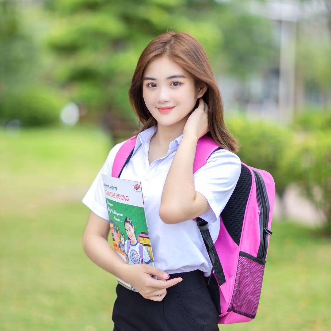 hot girl the he moi dai hoc hutech anh 4