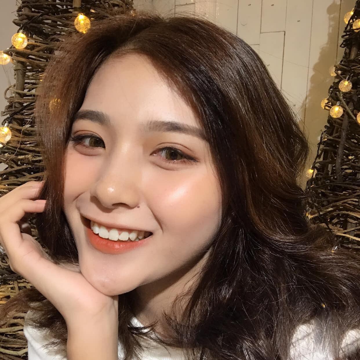 gai xinh dai hoc kinh te tphcm anh 3