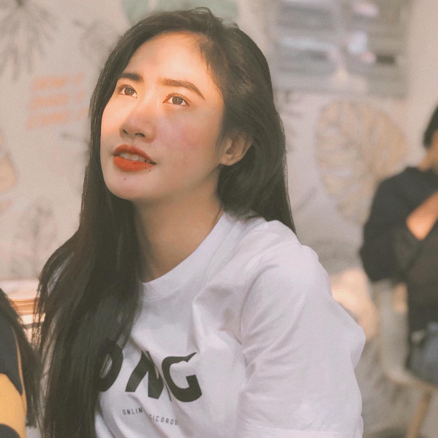 gai xinh dai hoc kinh te tphcm anh 9