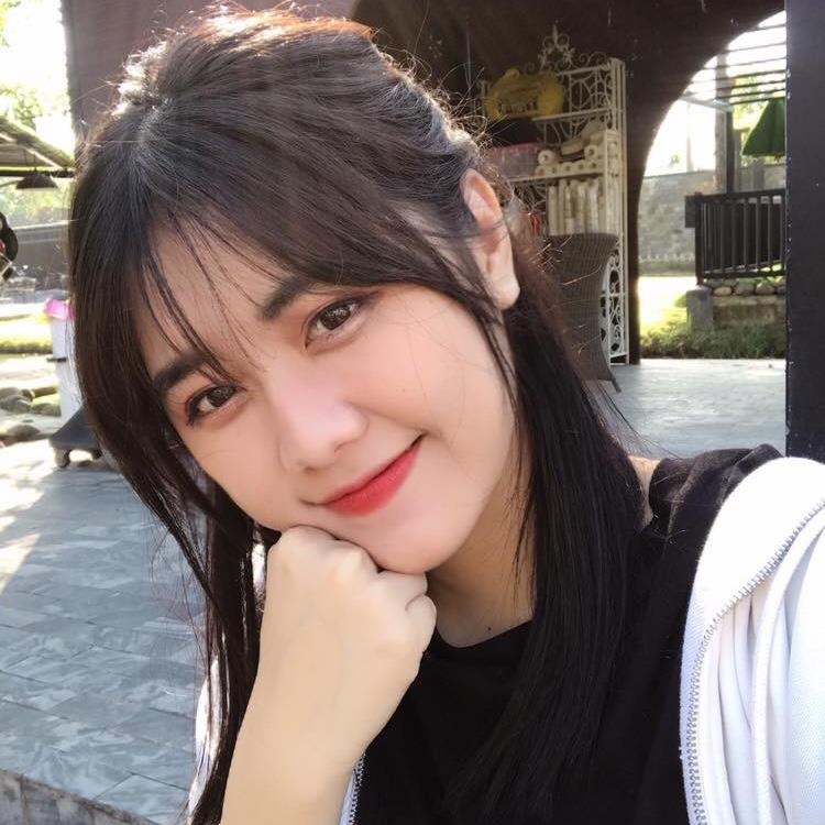 hot girl the he moi dai hoc hutech anh 15