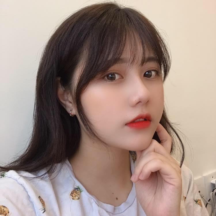 hot girl the he moi dai hoc hutech anh 12