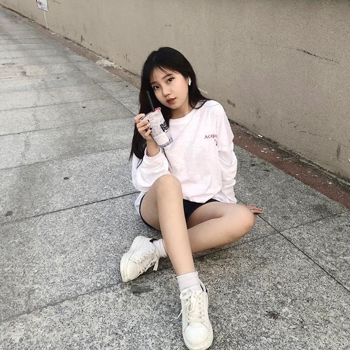 nhung hot girl nam lun anh 13