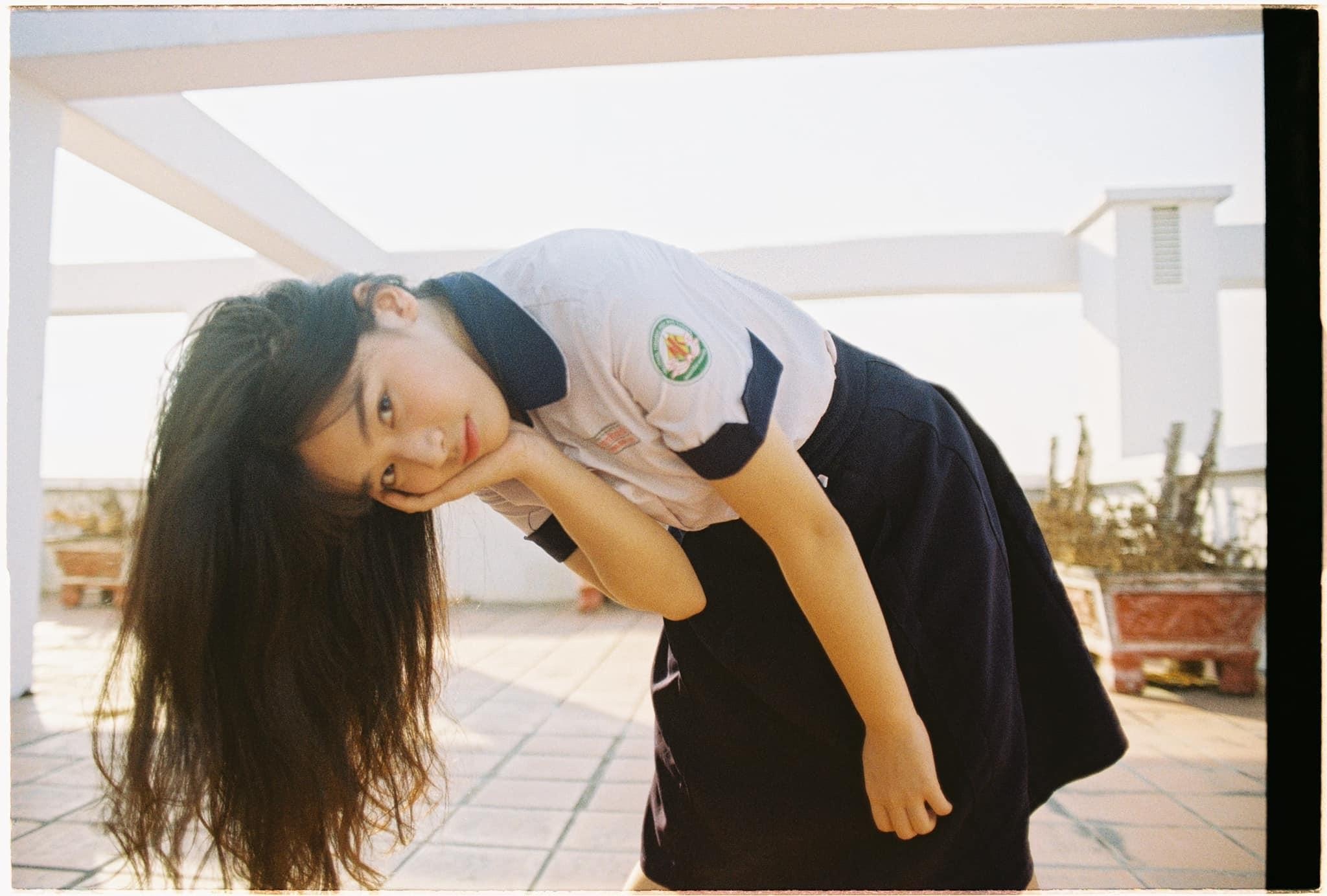 hot girl dong phuc the he 2k anh 5