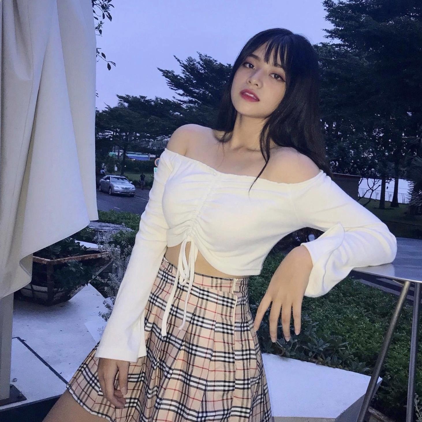 hot girl dong phuc the he 2k anh 7