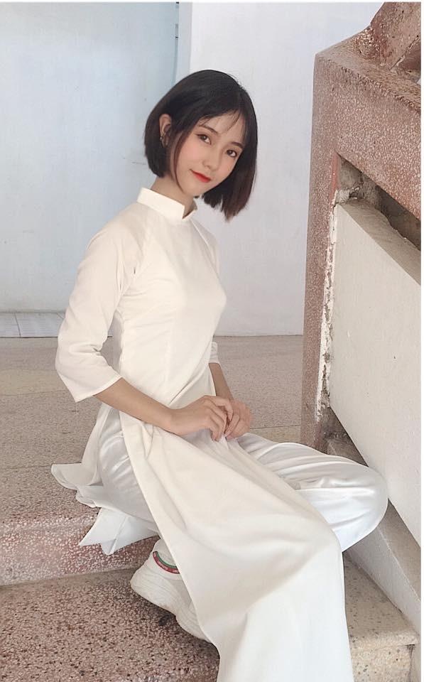 Hot girl 2k len bao nuoc ngoai anh 6