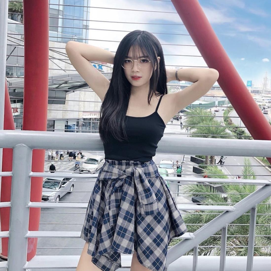 Hot girl 2k len bao nuoc ngoai anh 3