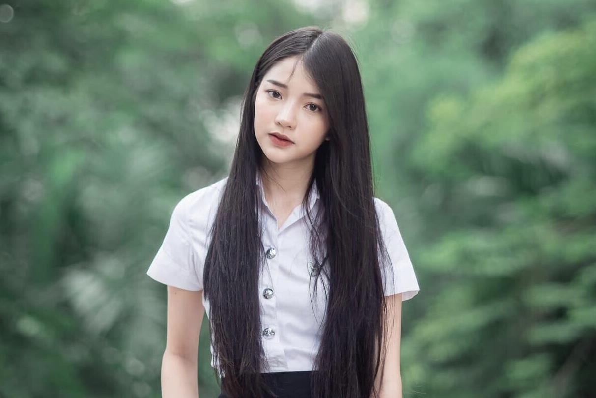 hot girl dong phuc thai lan anh 1