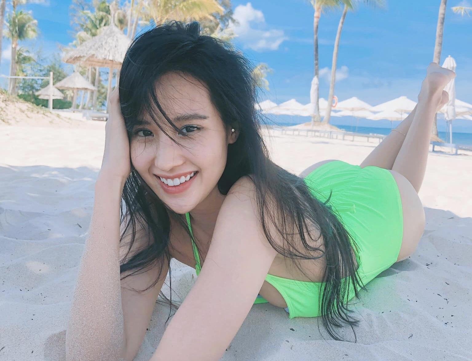 hot girl dong MV Minh Hang anh 1