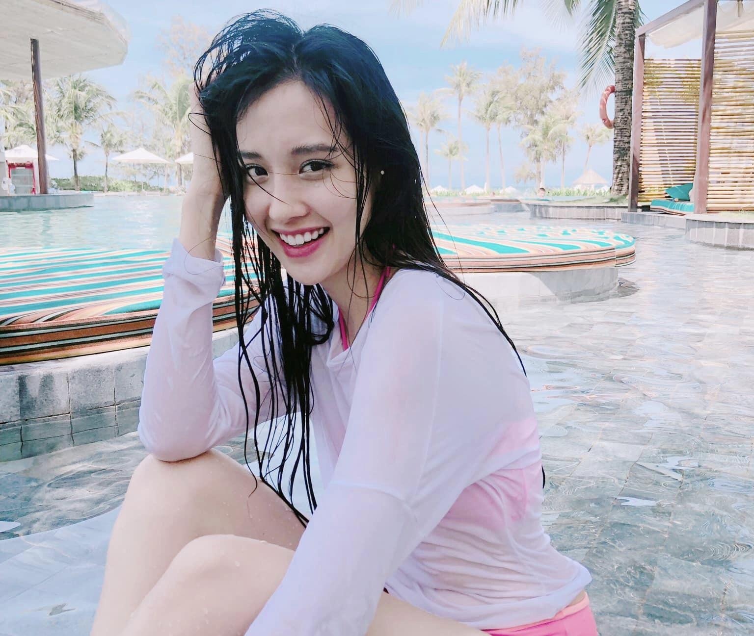 hot girl dong MV Minh Hang anh 4