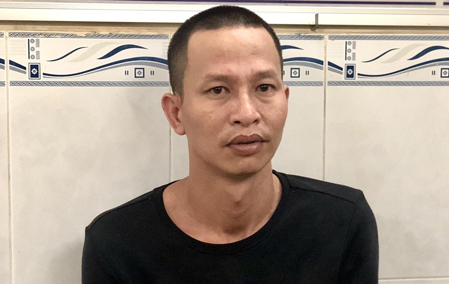 Bat nghi pham van chuyen gan 4.000 vien thuoc lac o Sai Gon hinh anh