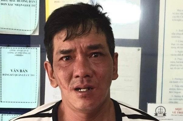 Bat ga dan ong nhieu lan trom xe may o Sai Gon hinh anh