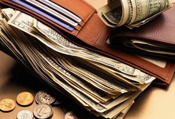 Tai xe xich lo o TP.HCM giat vi lay 1 trieu cua du khach Philippines hinh anh