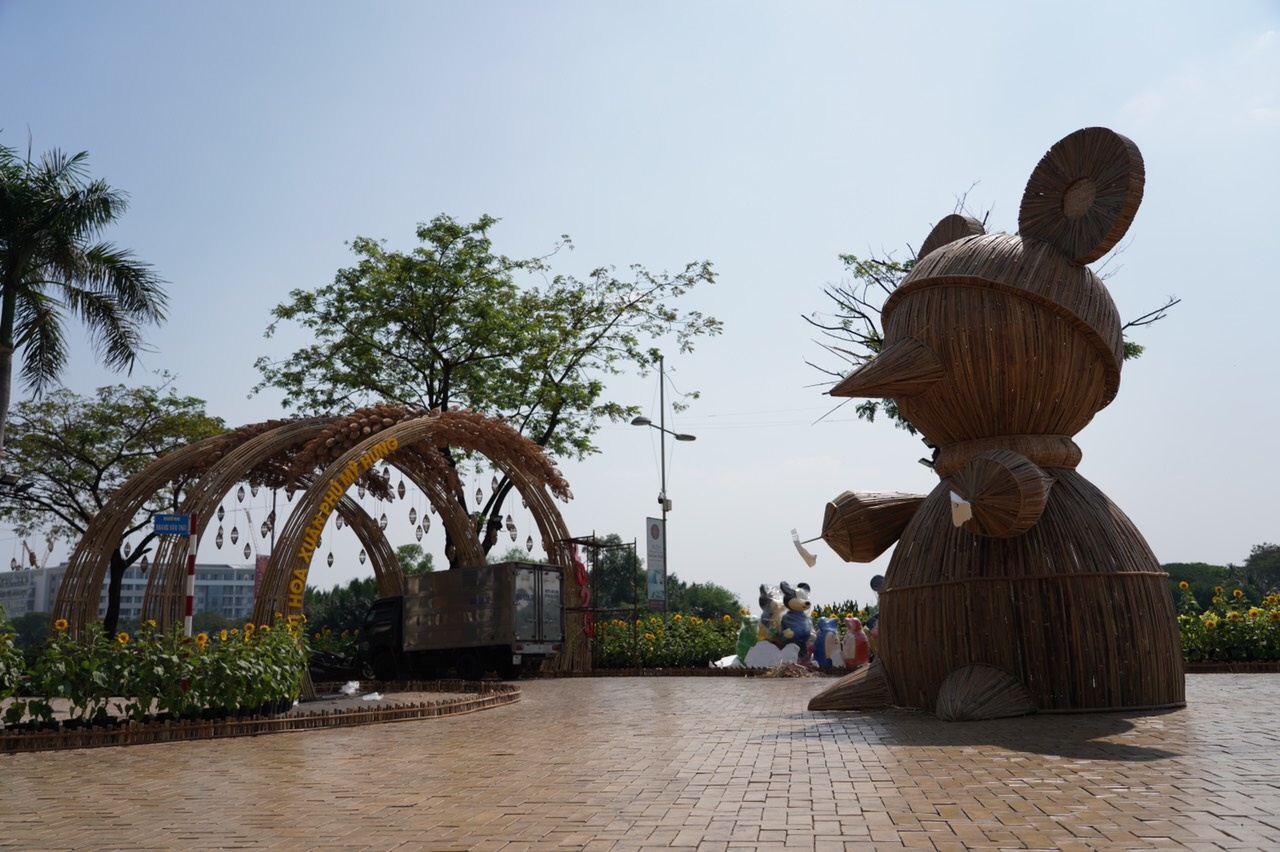 duong hoa Phu My Hung anh 8