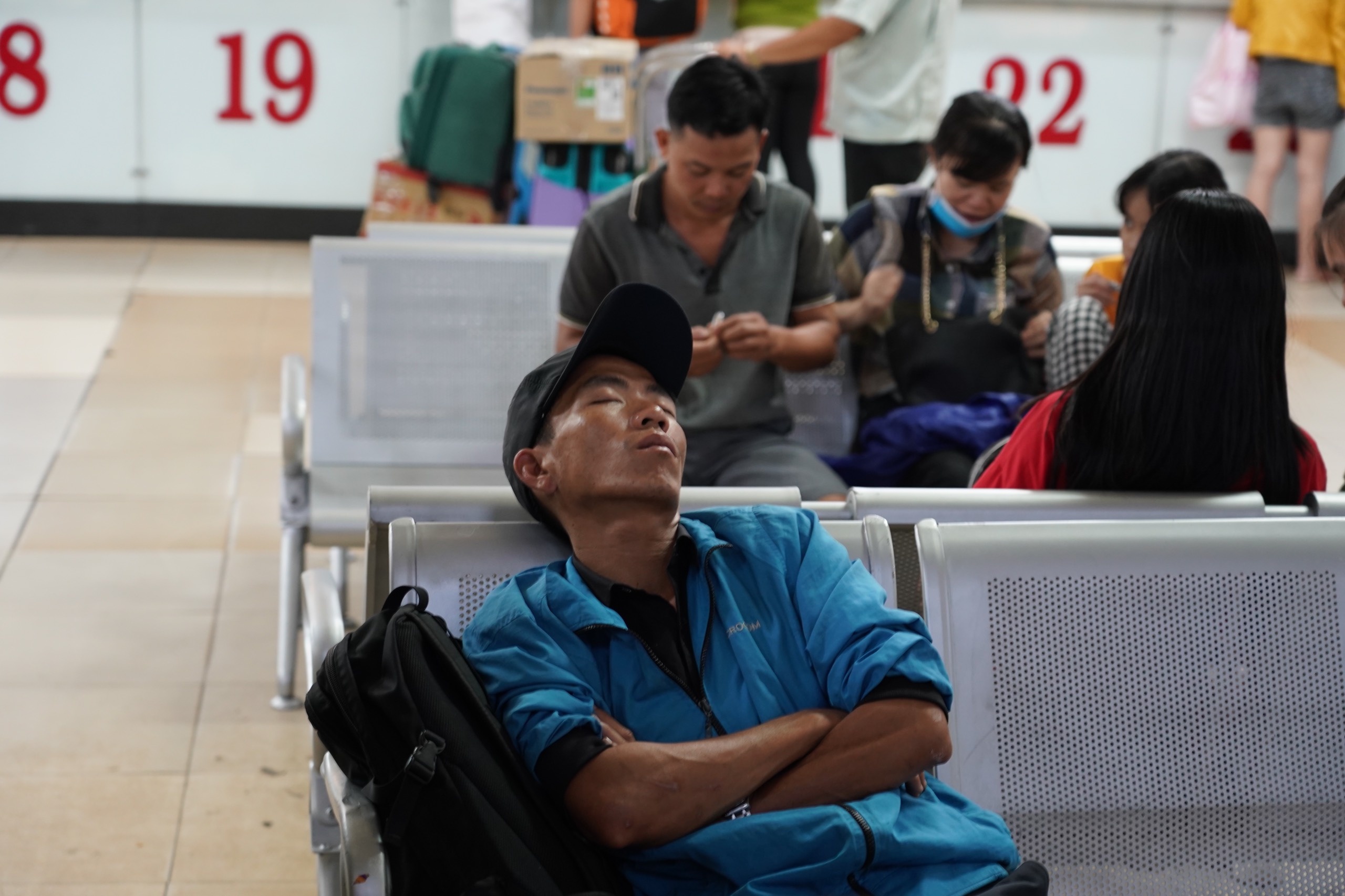 tien ban ve que don Tet anh 5