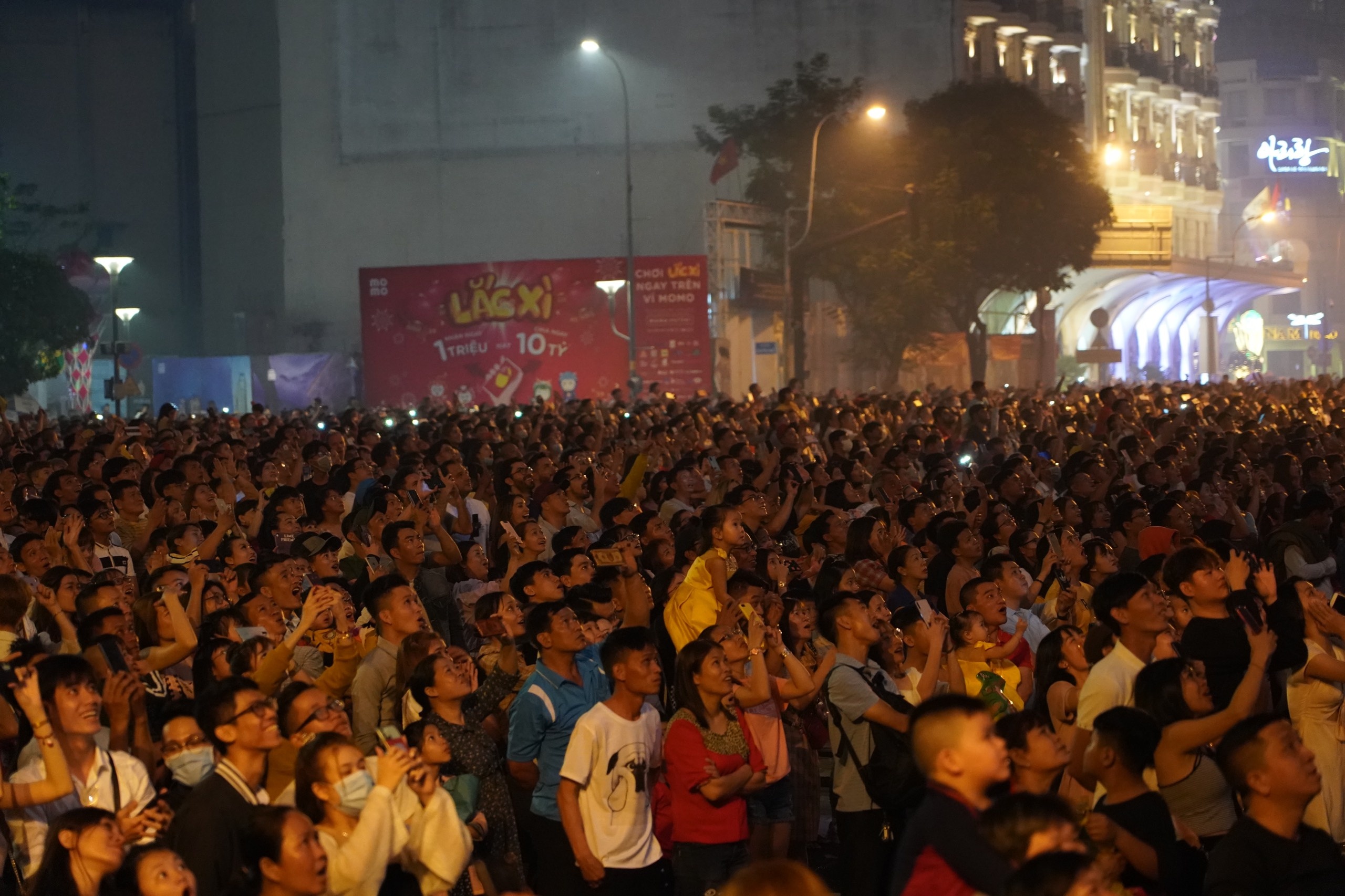 doi lua hon nhau don giao thua anh 8