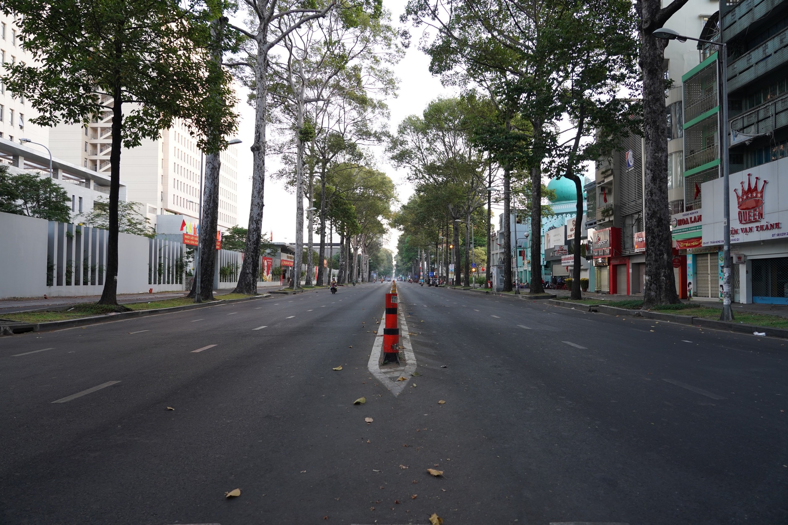 TP.HCM vang ve ngay dau nam anh 11