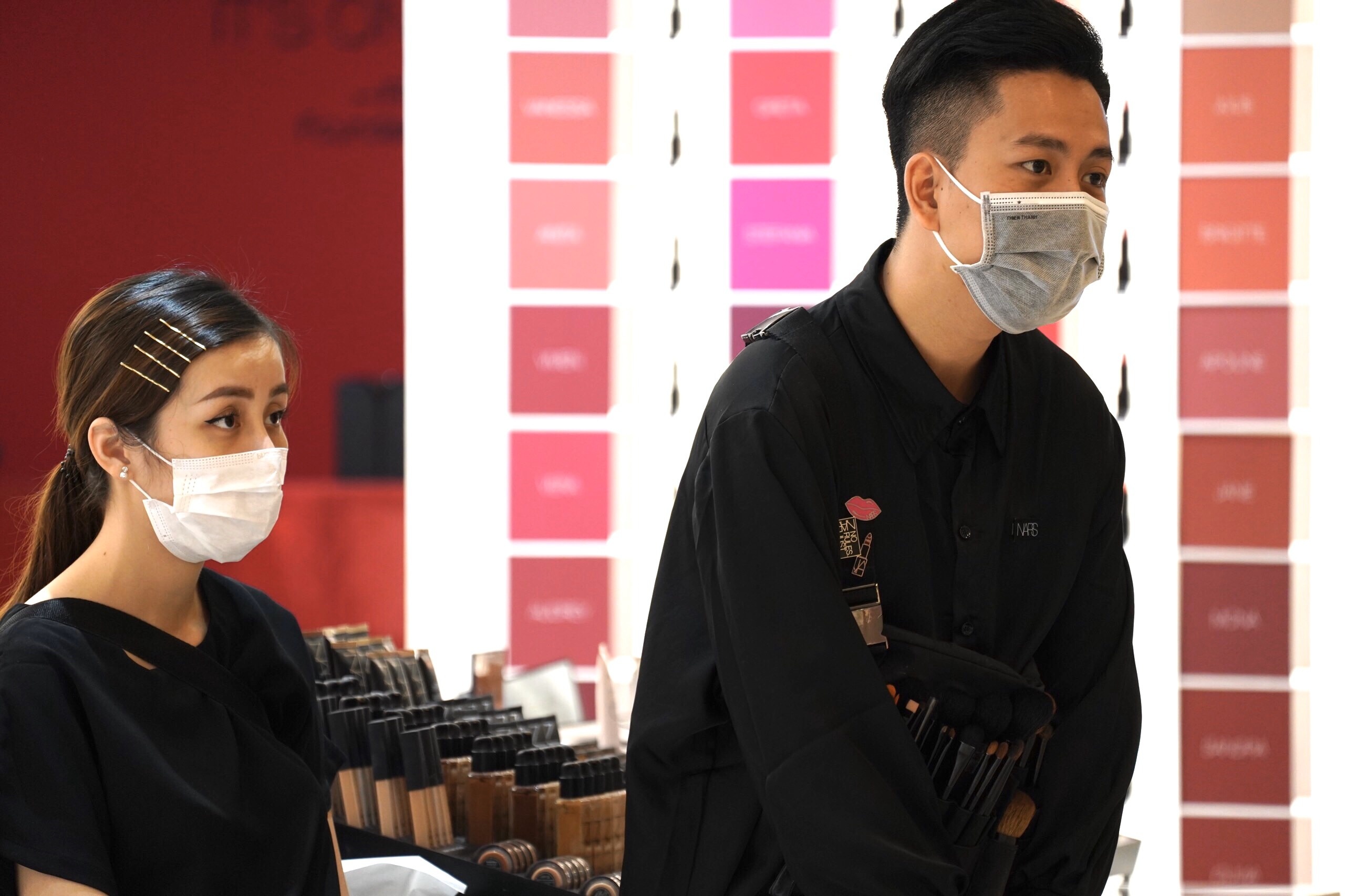 nguoi dan TP.HCM deo khau trang phong virus corona anh 13