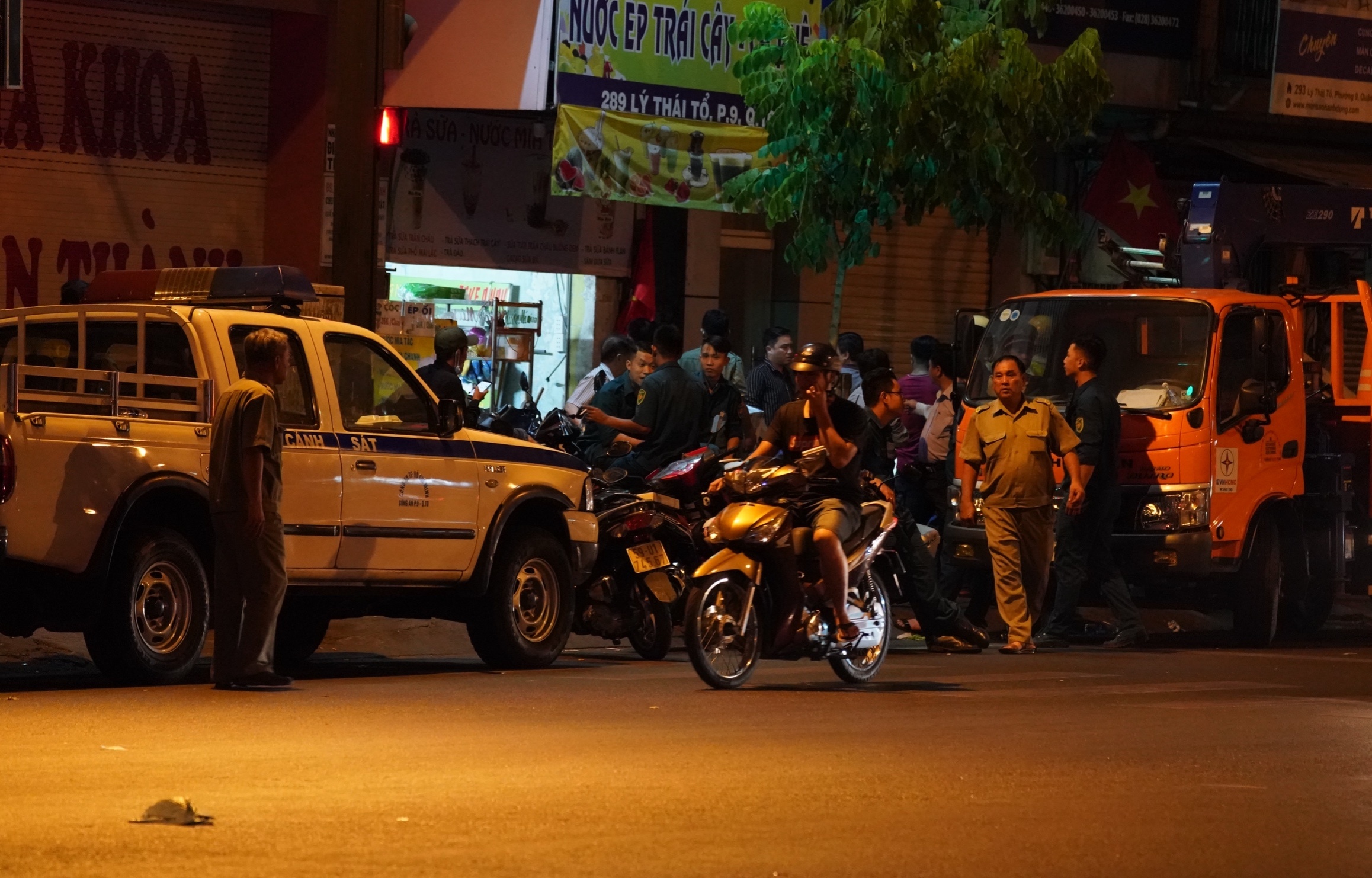 vay bat thanh nien co thu anh 6