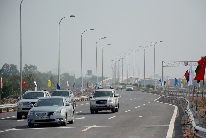 bo sung lan duong vao cao toc TP.HCM anh 1