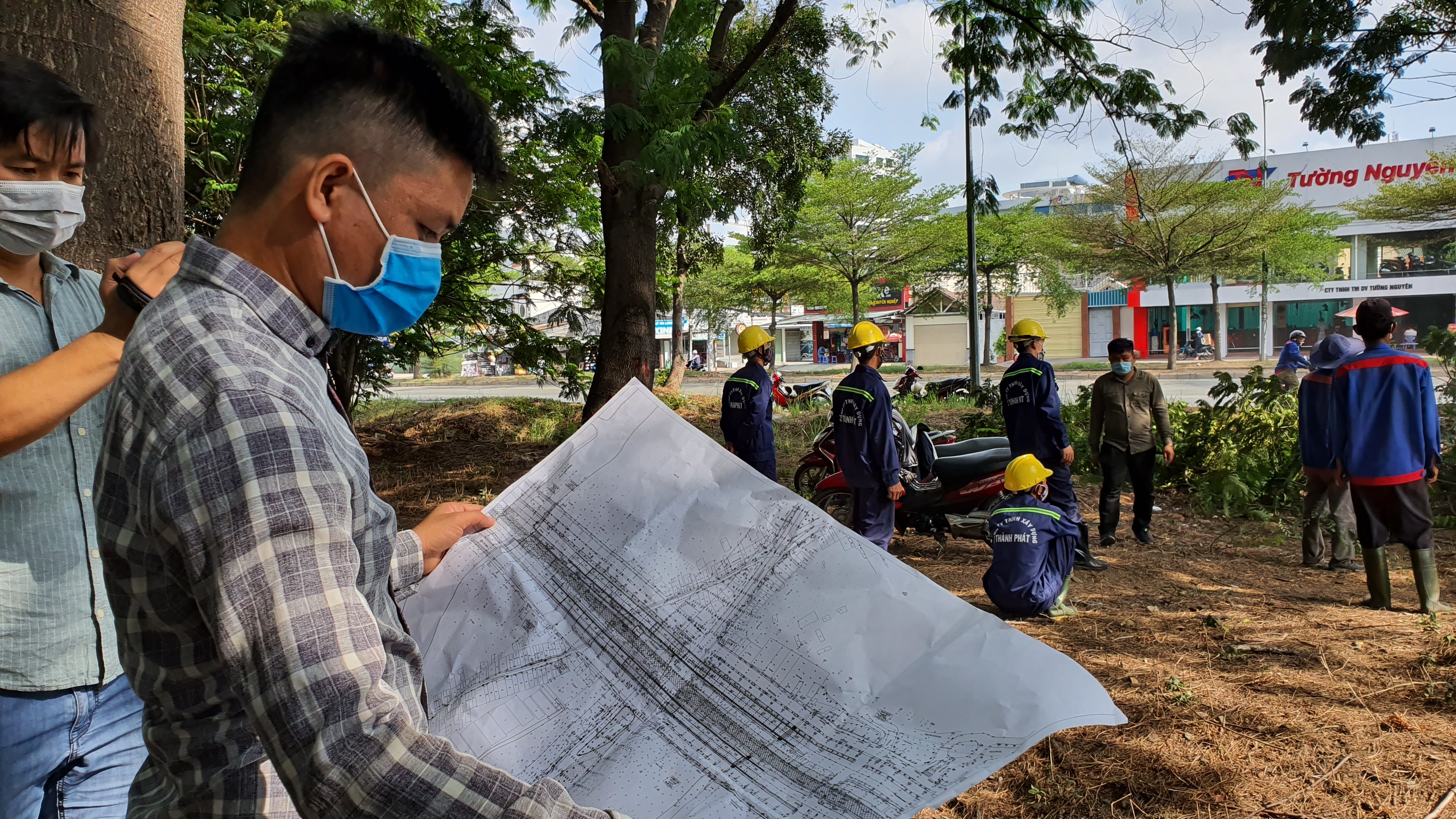 Khoi cong xay ham chui nut giao Nguyen Van Linh - Nguyen Huu Tho hinh anh