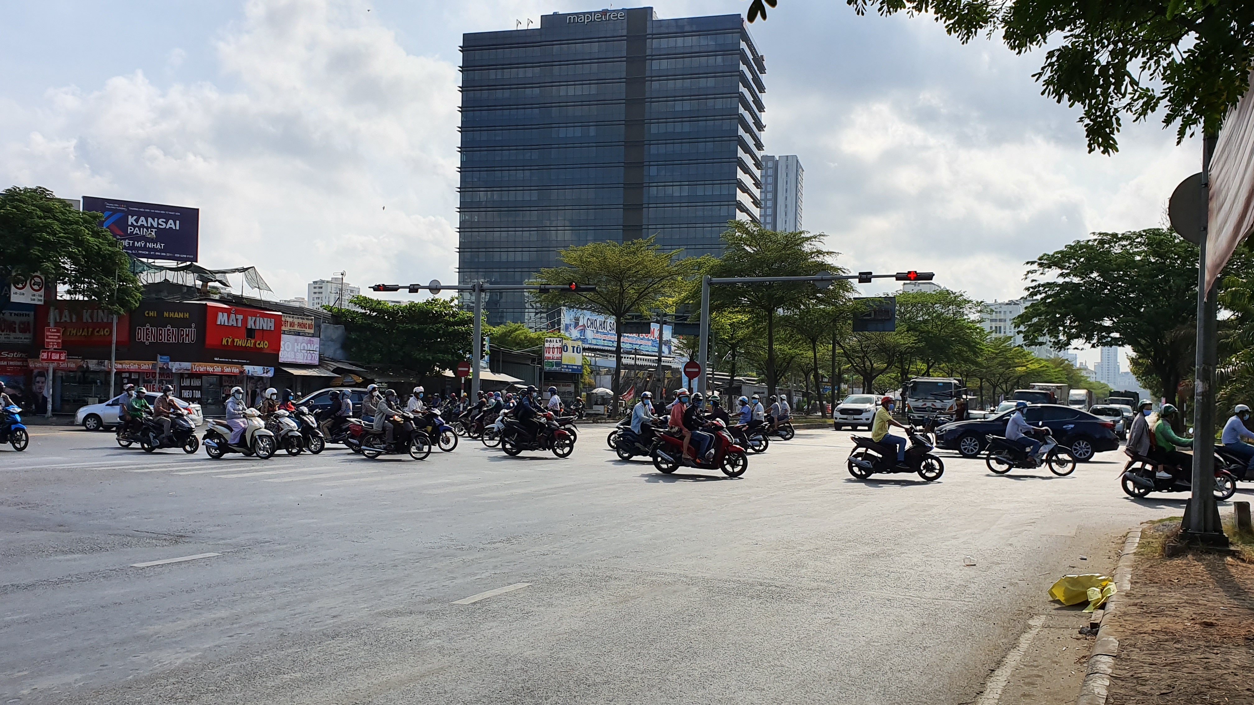 Khoi cong nut giao nguyen van linh anh 2