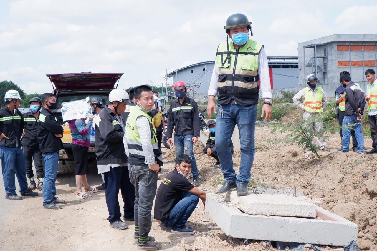 Nha thau phu tuyen Metro so 1 dinh cong hinh anh