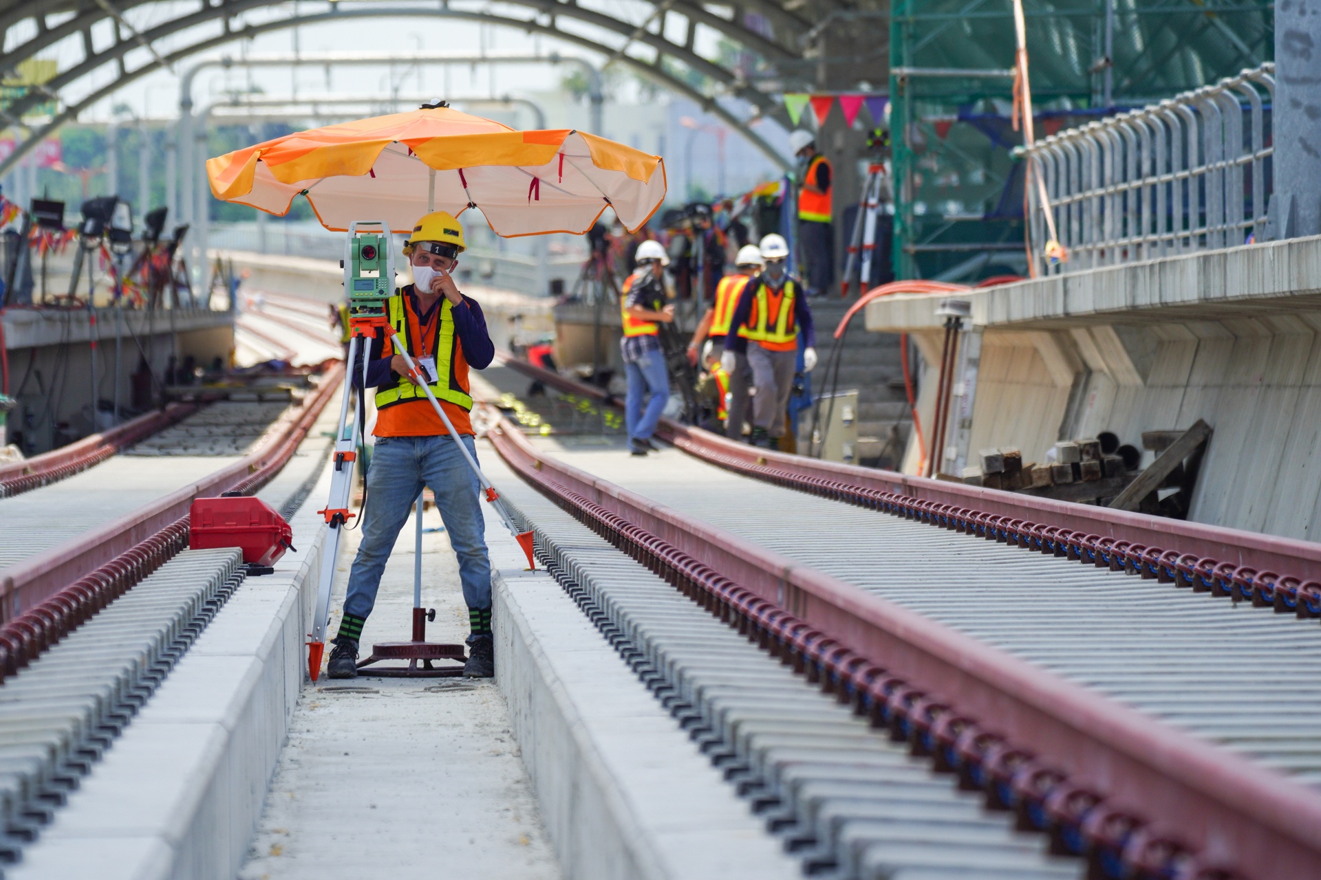 Metro Ben Thanh Suoi Tien anh 1