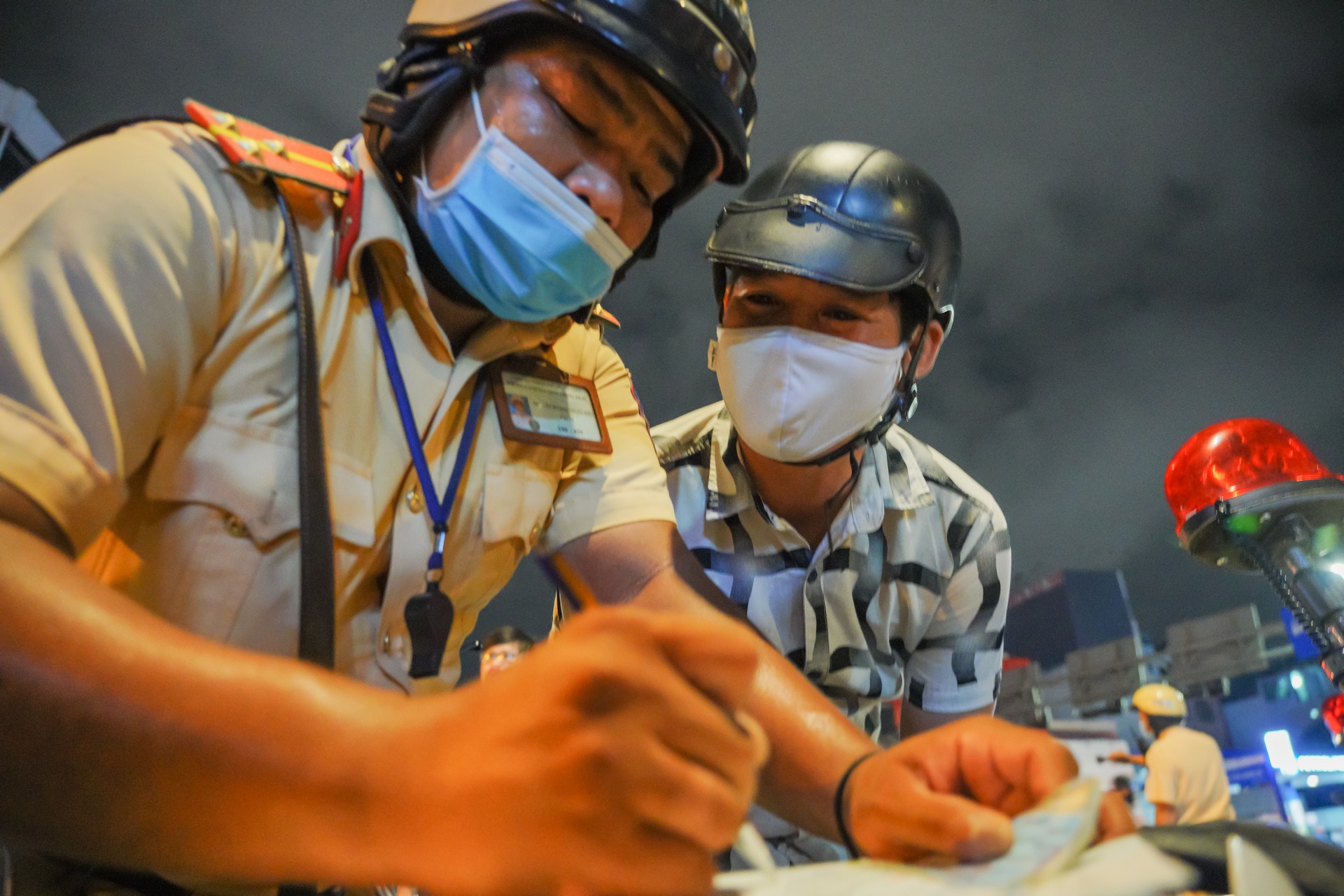 xu phat nong do con anh 5